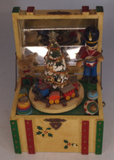 Vtg RARE Enesco Christmas Toy Chest Music Box O Tannenbaum Tree Train picture
