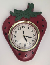 Vtg 80/90s Decorative Strawberry Shaped Plastic Wall Clock Tested Working *FLAWS picture