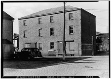 Photo:Salem Massachusetts Crowninshield Warehouse 1930s India Street HABS picture