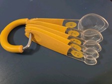 Vintage Wilton Measuring Spoons picture
