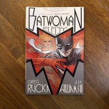 Batwoman: Elegy (DC Comics 2010 August 2011) picture