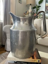 VTG (WWII ERA) Wear-Ever Aluminum Pitcher #4635-64oz. 10