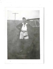 VTG B&W Small Found Photo Snapshot Pretty Fashionable Woman Headwrap Outdoors picture