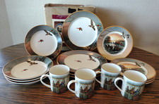 Terry Redlin 2006 Pleasures Of Winter Wild Wings 16 Piece Dinnerware Dish Set picture