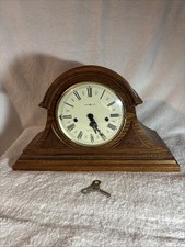 Howard Miller Worthington Mantel Key Wound With Key)  Clock 613-102. Working picture