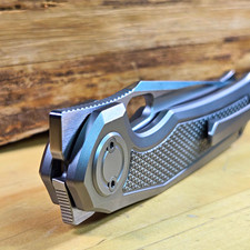 Vosteed Thunderbird V M390 Titanium Gray Vanchor Lock NEW 125 of 250 Signed picture