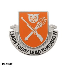 New Hanover High School ~ US Army JROTC DUI Crest Pin ~ NEW ~ Vanguard picture