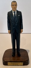 President Richard M Nixon Figurine 37th President Taylor Made Collectibles 8” T picture