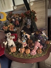 RARE Danbury Mint Boyds Bear Halloween Party Light Up Display Collectible picture