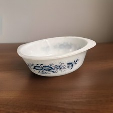 Vintage Glasbake 2 Qt Round Casserole (J-514)- Blue Onion No Lid (1961-83) picture