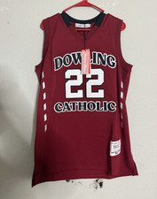 Headgear Classics Dowling Catholic Clark #22 Basketball Jersey Maroon picture