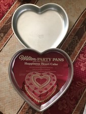 Vint. Set 2 Heart Wilton Party Pans 