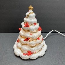 VTG Cardinal Christmas Tree White Ceramic Tree with Red Cardinals 80s 90s *READ picture