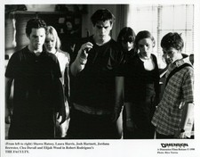 The Faculty 1998 Movie Still Photo Josh Hartnett Elijah Wood Press Print picture