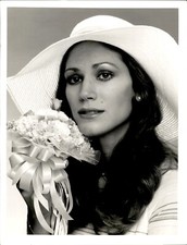BR40 1975 Original Photo PAMELA HENSLEY Marcus Welby MD Sultry Glamorous Actress picture