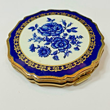 Vintage STRATTON COMPACT Blue and White Floral Gold Tone Made in England picture