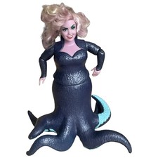 URSULA The Sea Witch The little mermaid Figure Melissa McCarthy doll Disney picture
