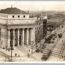 1912 Winnipeg, Canada RPPC Bank of Montreal Streetcar Main Street Postcard picture