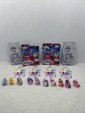 My Little Pony 2x Key Chains, 2x Blind Pack, 4x Stickers, 10 Minis picture