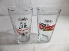 Retro 1948 1957 Pair of Budweiser One Pint Beer Glasses  picture