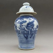 Old Chinese Blue-and-white Porcelain ‌Helmet-shaped Jar With Figure Story‌ picture