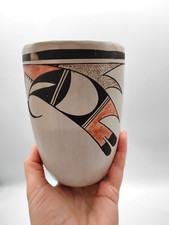 Vintage Hopi Pottery EARLY  - JOY NAVASIE 2ND FROG WOMAN  5.5