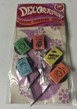 VTG 60s Marvel Mania Mini Books Party Decoration Pics-Hulk-Spiderman-Fury-Sealed picture