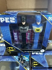 PEZ BATMAN TWIN PACK RETIRED DISCONTINUED DC COMICS WB SHIELD 2027 Expiration picture