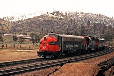 SP EMD FP7 6459 w PRS Special on the Tehachapi Loop April 1971 11 x 14 Photo picture