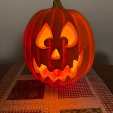 1995 Trendmasters Light-Up Halloween Pumpkin picture