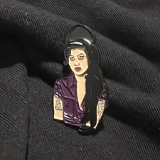 Amy Winehouse Enamel Pin - Mr. jones - Rehab - Back to black - Valerie picture