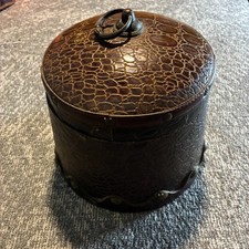 Vintage Embossed Alligator Leather Round Cigar Humidor Box picture