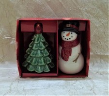 St Nicholas Square Snowman & Christmas Tree Ceramic Salt & Pepper Shakers New picture