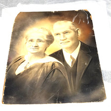 1924 Chicago Portrait Co Antique Charcoal Crayon Photo Family Gothic Decor 11x14 picture