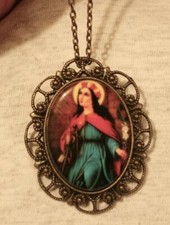 Scallop Rim Brasstn Warm Tone Saint Philomena Porcelain Cameo Medal Necklace Pin picture