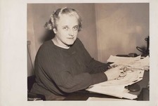 Elsa C. Castendyk Washington D.C. Director Desk 1930s - Original Press Photo picture