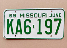 1969 Missouri passenger car license plate KA6-197 Very Clean picture