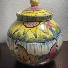 PENZO POTTERY Zimbabwe Hand Painted Safari Animals Canister w/ Lid 8-1/2
