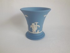 Wedgwood Blue Jasperware The Four Seasons Cherubs With Roses Vase picture