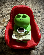 New Refintural Miniature Resin Frog Figurine in Red Chair Painted 3D Effect picture