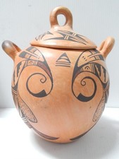 XTRA LARGE SELDOM SEEN VINTAGE HOPI PUEBLO INDIAN POTTERY LIDDED POT - NICE  picture