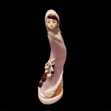 RARE Vintage Japanese Geisha Figurine Flowers 8” Porcelain Hand Painted picture