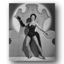 Leslie Caron Photo 8x10 Portrait Classic Hollywood Actress-6 picture