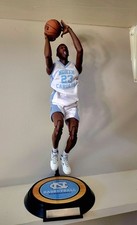 Custom ENTERBAY Michael Jordan North Carolina #23 Basketball Figure picture