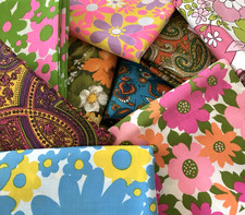 Lot Vtg Fabric 60s-70s Mod Flower Power Paisley 17+ lbs (150+ yds) - NO DUTY picture