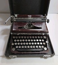 Vintage Royal Quiet De Luxe Typewriter with Case – Burgundy Maroon picture