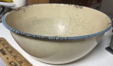 VTG Enamelware Bowl Cream White Blue Rim 10” Primitive Farmhouse Rustic picture