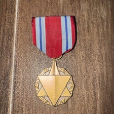 NIB 1944 Bronze Star Medal picture