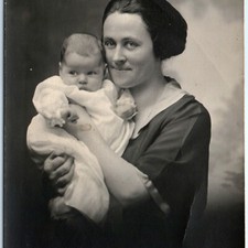 c1910s Mother & Infant Marjorie Marie Myerholts RPPC Postcard Portrait picture