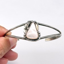 Vintage Southwestern MOP Sterling Silver Cuff Bracelet 6.5